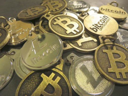 PayPal va accepta tranzacţii cu bitcoin